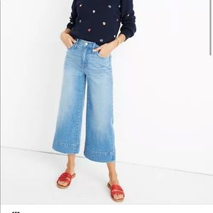Madewell Petite Wide-Leg Crop Jeans in Delancey Wash